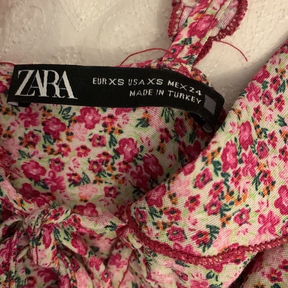 Pink flower printed dress - Picture 3 of 5